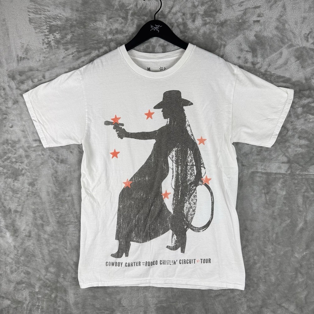 Beyonce Most Wanted Cowboy Carter Tour 2025 Merch Graphic T-Shirt Size Medium